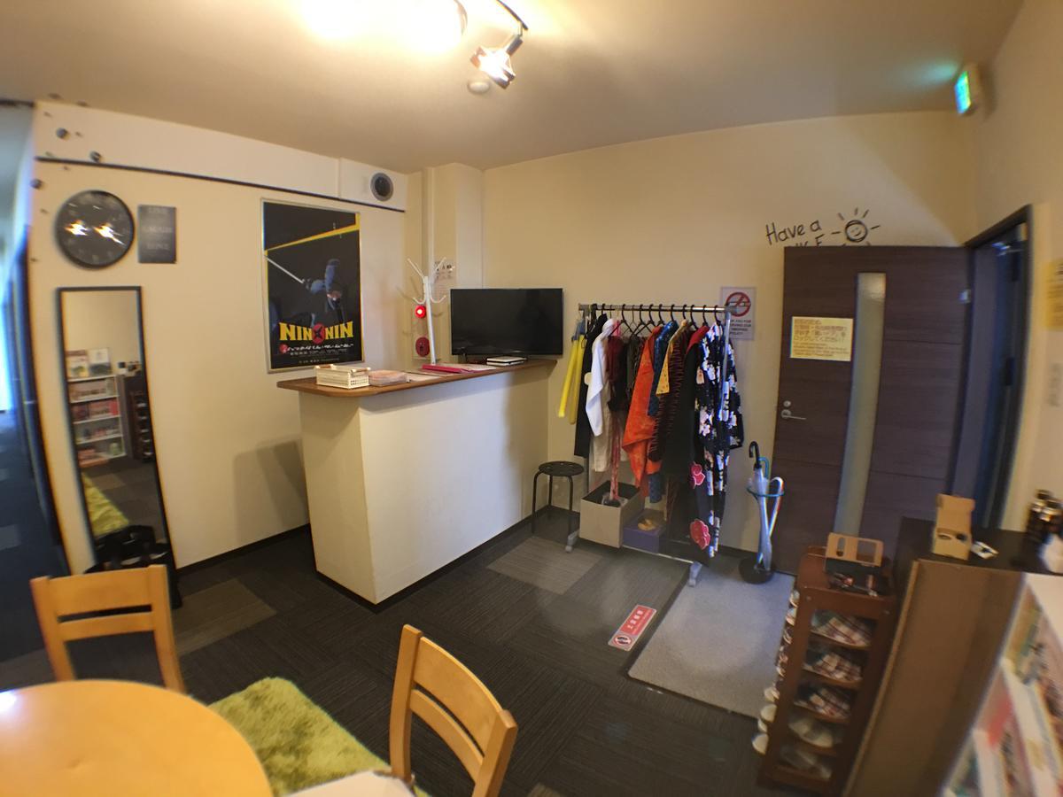 Guest House Sakaihigashi Niconico Сакаи Экстерьер фото